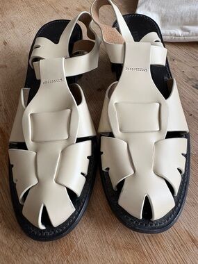 Hereu Pesca Sandal Women’s Cream Leather Fisherman Sandals | $575 | Size 41